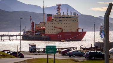El rompehielos Irizar inicia la segunda etapa de la campaña antártica