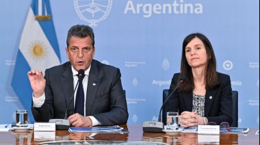 Massa y Raverta anunciaron un bono de $94000 para trabajadores informales