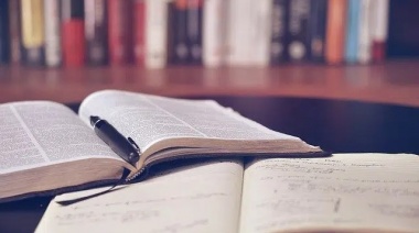 Alejandro Rojo Vivot: Reseñas literarias periodísticas