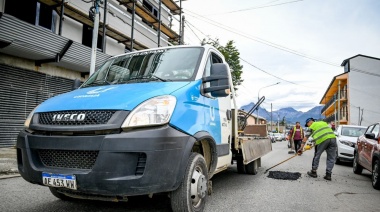 El Municipio continúa con los trabajos de bacheo