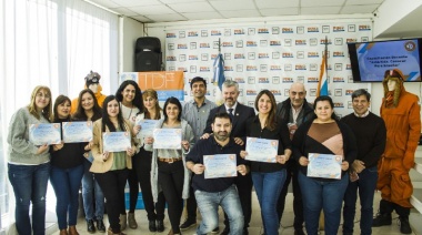 El CC Nueva Argentina entregó certificados de capacitación docente