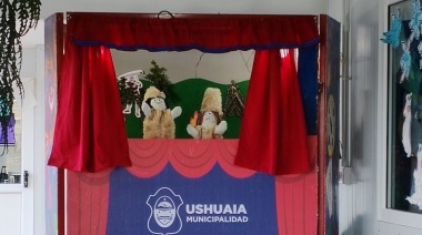 La Municipalidad de Ushuaia presenta la leyenda del calafate en maternales y escuelas