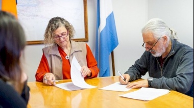 La UNTDF y Provincia firmaron un convenio para aumentar la competitividad de la matriz productiva de TDF