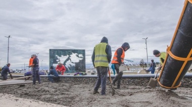 Hormigonaron el sector destinado a personas con discapacidad en la Plaza Malvinas