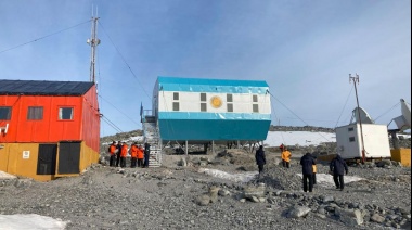 Argentina instala tres nuevos laboratorios y dos refugios científicos en la Antártida