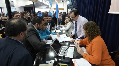Aprobaron 37 artículos, entre ellos la supresión de la figura de los No Agremiados