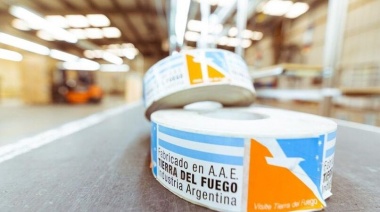 Gobierno se defiende de los ataques al régimen industrial