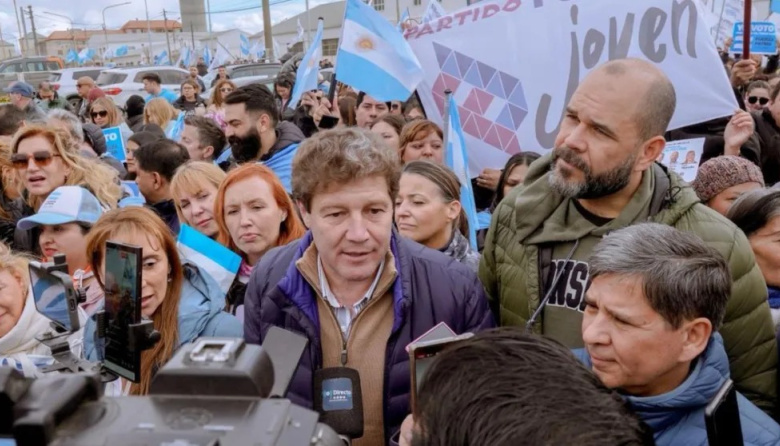 Melella: "El domingo no se elige simplemente entre dos candidatos, se elige entre dos modelos de país y de provincia"