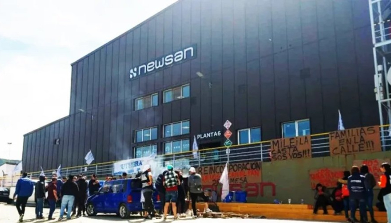 Newsan, la empresa que Milei puso como "modelo", aplicó otra tanda de despidos y ya suma 200 en un mes
