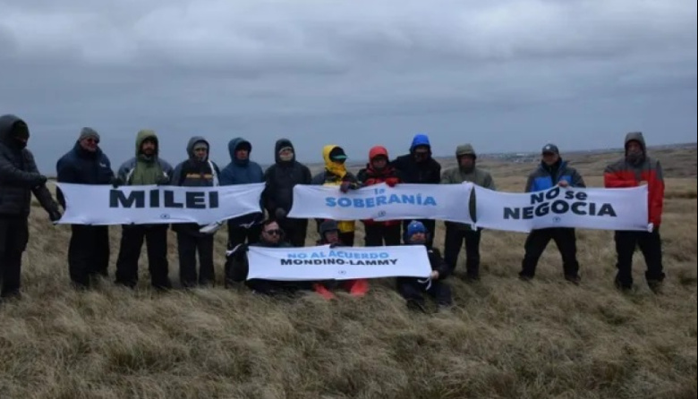 Excombatientes intimaron a Milei a retractarse por dichos sobre Malvinas en la prensa británica
