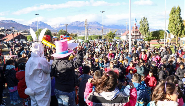 Más de 500 vecinos disfrutaron de una jornada de Pascuas en Ushuaia