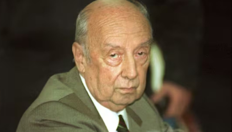 Allanan la casa de Suárez Mason y buscan documentos clave de la dictadura