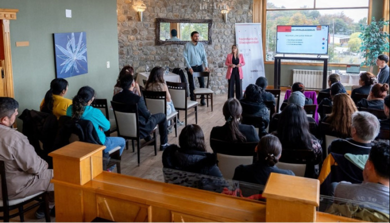 Impulsan capacitaciones para promover la inclusión laboral en el sector turístico