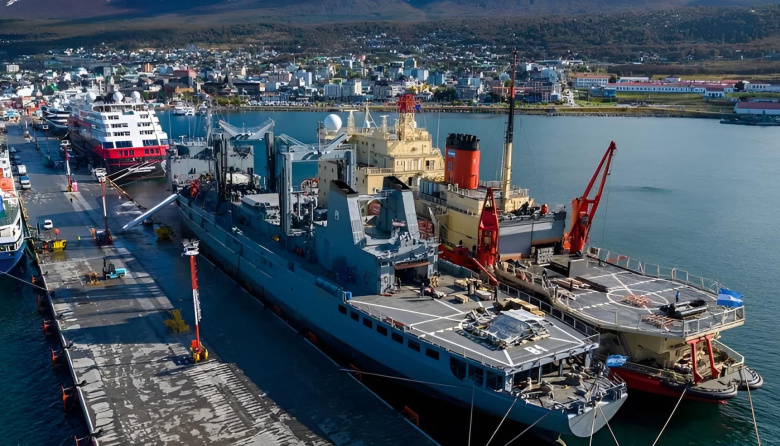 La Legislatura Fueguina silencia la entrega del Puerto de Ushuaia a Milei