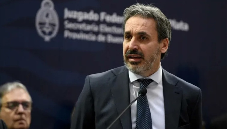 Ramos Padilla intimó al Gobierno a garantizar el funcionamiento del Banco de Datos Genéticos