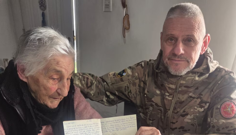 Recuperan la carta de un excombatiente de Malvinas enviada a su madre que se vendía por internet