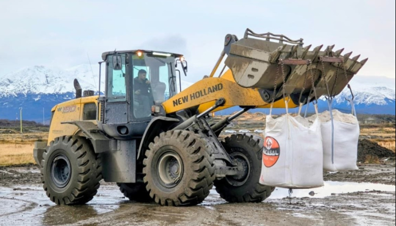El Municipio intensifica los trabajos para enfrentar el hielo y las nevadas en Ushuaia
