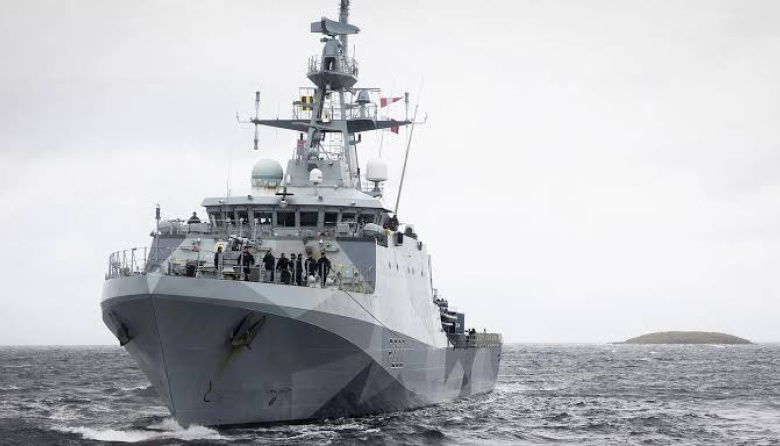 Argentina también denunció a Chile por la asistencia logística al HMS Medway en Punta Arenas