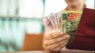 Acordaron un aumento del 20% del salario mínimo en cuatro tramos