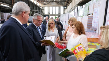 Nación entregará 11 millones de libros de Lengua y Matemática