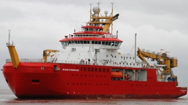 Rompehielos de bandera británica navegó aguas de Tierra del Fuego de manera ilegal