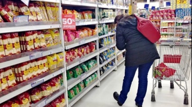 Las ventas de febrero subieron 1% en supermercados y 2,1% en mayoristas