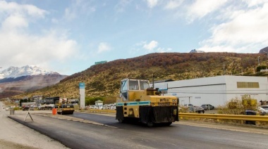 Continúa la pavimentación de la avenida Héroes de Malvinas