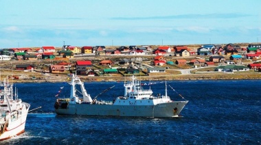Pesca ilegal: La flota española se prepara para la segunda temporada de calamar en Malvinas