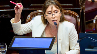 Cristina López presentó una moción de censura contra Guillermo Francos