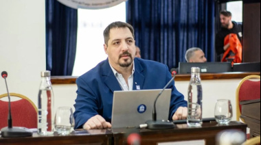 Pelloli: “El Estado municipal termina absorbiendo todo ante la retirada de la Nación”