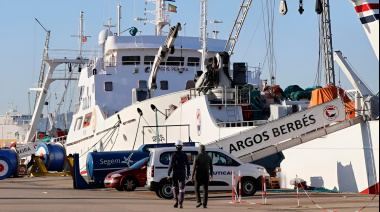 Pesca ilegal: La flota gallega se alista mientras el caladero de Malvinas agoniza