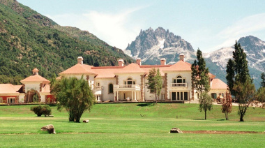 Milei blindó la entrega de tierras en la Patagonia al británico Joe Lewis