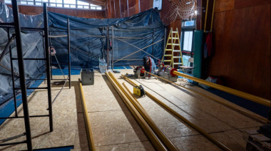 Continúan los trabajos de regularización de gas en el Colegio Ernesto Sábato de Ushuaia