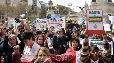 La Policía reprimió durante la movilización de jubilados y personas con discapacidad