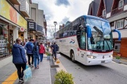 Una buena para los vecinos de Ushuaia: Prohíben el ingreso de buses turístico al microcentro