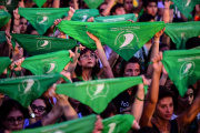Expertos negaron que la baja en la natalidad esté relacionada con la ley de interrupción voluntaria del embarazo