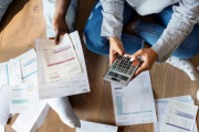 Unos seis millones de argentinos no pueden pagar sus deudas por la caída del poder adquisitivo
