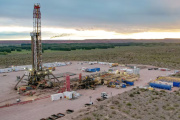 Un estudio técnico confirmó que Vaca Muerta casi duplica su potencial de petróleo recuperable