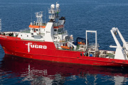 Londres proyecta un cable submarino entre Uruguay y Malvinas con una empresa contratista de YPF
