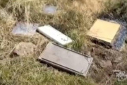 Indignación por la rotura de placas conmemorativas a los soldados argentinos en Malvinas